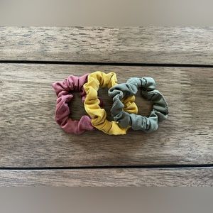 Mini Scrunchies